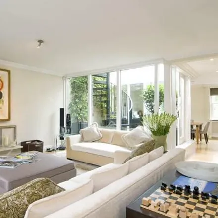 Rent this 3 bed apartment on 3 Onslow Gardens in London, SW7 3AG
