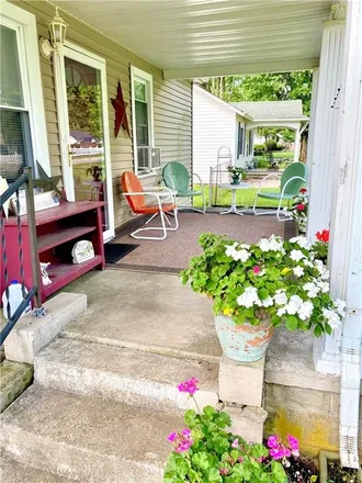 Image 6 - 1583 Shady Lane, Columbus, IN 47201, USA - House for sale