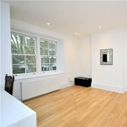 Image 2 - 80 North Road, London, N6 4BH, United Kingdom - Apartment for rent