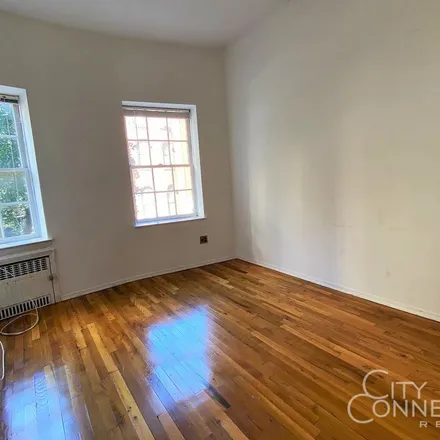 Rent this 4 bed townhouse on Follia in 179 3rd Avenue, New York