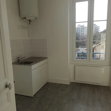 Rent this 1 bed apartment on 96 Cours Docteur Long in 69003 Lyon 3e Arrondissement, France