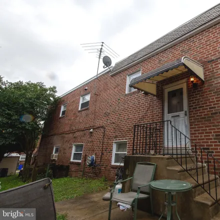 Image 3 - 2322 Benson Street, Philadelphia, PA 19152, USA - Townhouse for sale