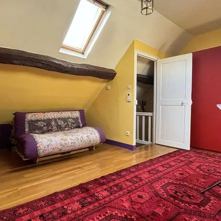 Rent this 3 bed apartment on 10 Rue de la Croix aux Vents in 78380 Bougival, France