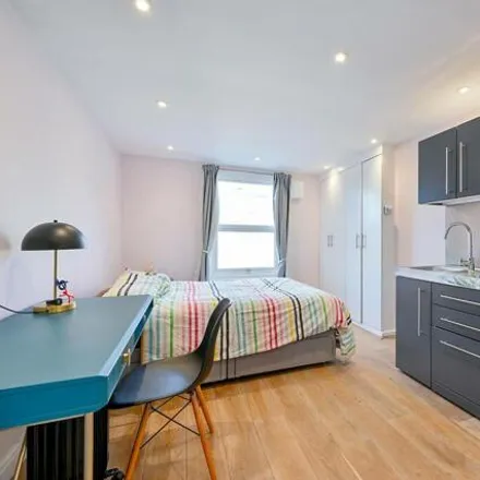 Buy this studio apartment on 20a Stamford Brook Road in London, W6 0XJ