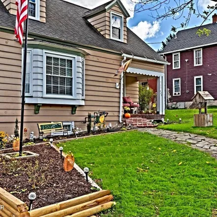 Image 1 - 429 Terrace Street, Honesdale, Wayne County, PA 18431, USA - House for sale