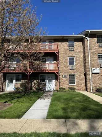 Buy this 2 bed condo on 52 Parkview Drive in Teaneck Township, NJ 07666