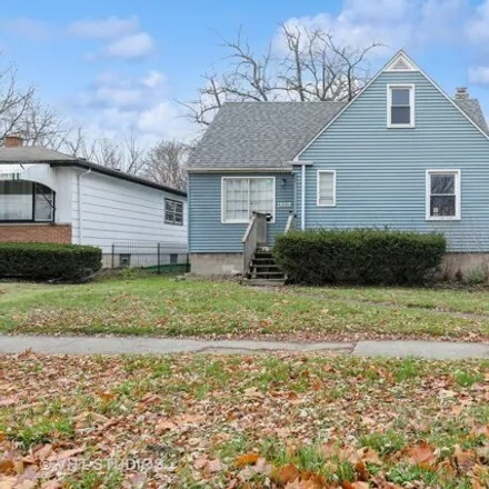 Buy this 4 bed house on 18018 Wentworth Avenue in Lansing, IL 60438