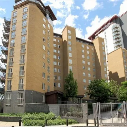 Rent this 2 bed apartment on Seacon Tower in 5 Hutching's Street, Millwall