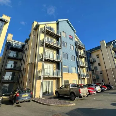 Image 1 - Plas Hafod, Parc y Bryn, Aberystwyth, SY23 2AD, United Kingdom - Apartment for sale