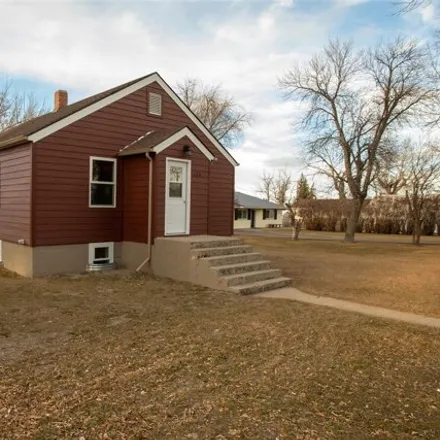 Image 1 - 585 2nd Street Southeast, Cut Bank, MT 59427, USA - House for sale