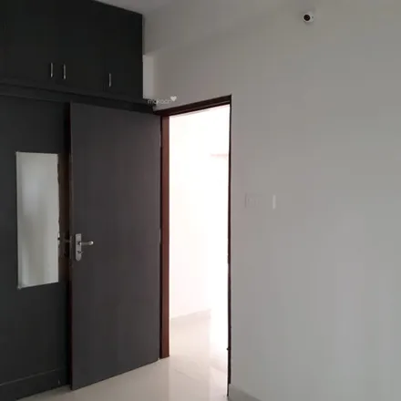 Rent this 3 bed apartment on unnamed road in Ward 15 Vanasthalipuram, Hyderabad - 500074