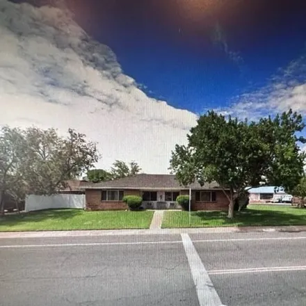 Buy this 8 bed house on 390 Birch Street in Page City Limits, AZ 86040