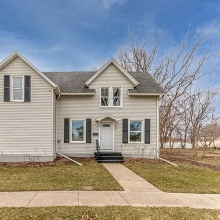 Buy this 3 bed house on 309 7th Street in DeWitt, IA 52742
