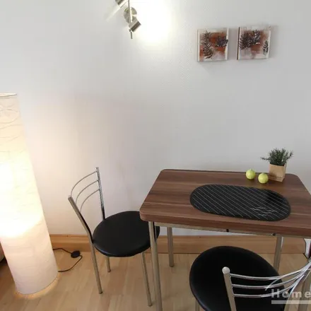 Rent this 2 bed apartment on Kessenicher Straße 178 in 53129 Bonn, Germany