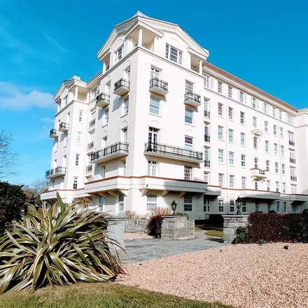 Rent this 3 bed apartment on Bath Hill Court in Bath Road, Bournemouth