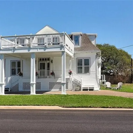 Buy this 4 bed house on 712 S Church St in Rockport, Texas
