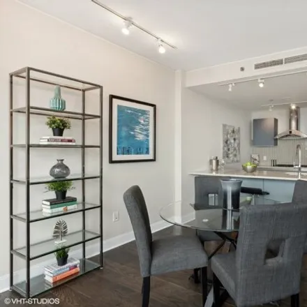 Image 6 - 340 on the Park, 340 East Randolph Street, Chicago, IL 60601, USA - Condo for sale