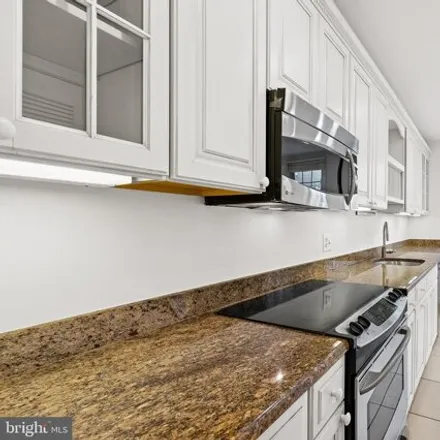 Image 6 - 5233 Crown St Unit 13, Bethesda, Maryland, 20816 - House for rent