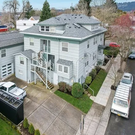 Image 4 - 4318 Southeast Milwaukie Avenue, Portland, OR 97202, USA - House for sale