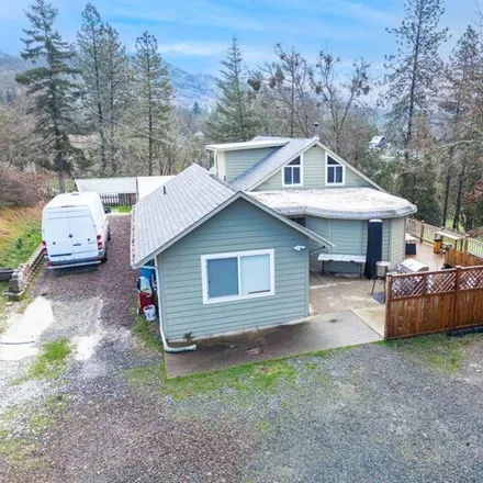 Buy this 6 bed house on 600 Northwest Scenic Drive in Josephine County, OR 97526
