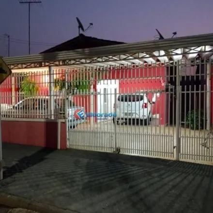 Buy this 3 bed house on Rua Joaquim Mendonça in Jardim Santa Candida, Hortolândia - SP