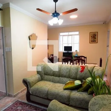 Rent this 4 bed house on Rua Narcísio Teixeira de Abreu in Venda Nova, Belo Horizonte - MG