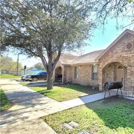 Image 6 - 326 West 6th Street, Mission, TX 78572, USA - House for sale