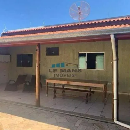 Buy this 2 bed house on Rua José Alcarde Correa in São Jorge, Piracicaba - SP