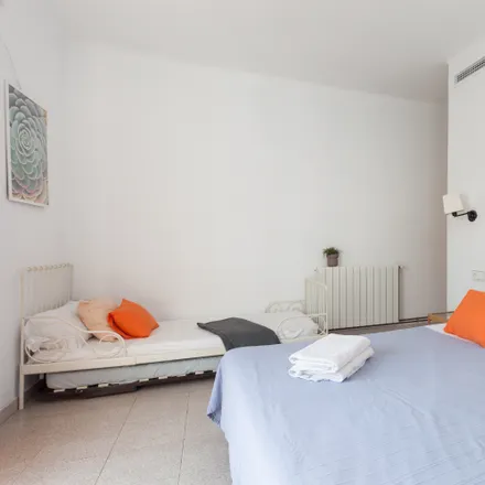 Image 6 - Carrer de les Parellades, 23, 08870 Sitges, Spain - Apartment for rent