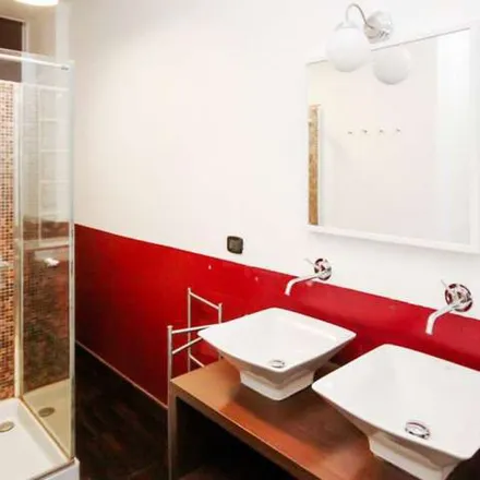 Rent this 3 bed apartment on Via Antonio Pasinetti in 5, 20141 Milan MI