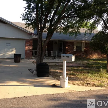 Rent this 3 bed house on 2 W Shawnee Ln