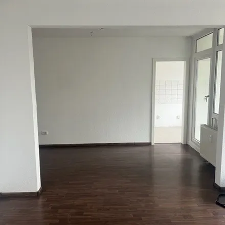 Rent this 3 bed apartment on Schopenhauerweg 4 in 45279 Essen, Germany