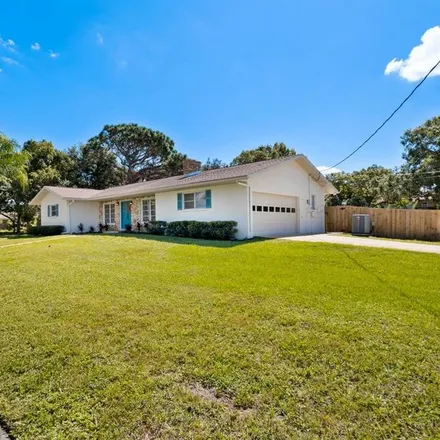 Image 3 - 301 Peninsula Avenue, Tarpon Springs, FL 34689, USA - House for sale