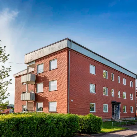 Rent this 2 bed apartment on Marknadsgatan 9 in 521 42 Falköping, Sweden