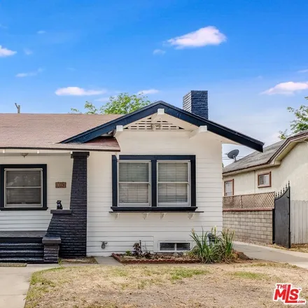 Buy this 3 bed house on 1126 West 71st Street in Los Angeles, CA 90044