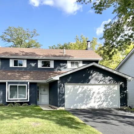 Rent this 3 bed house on 898 Springhill Circle in Naperville, IL 60563