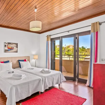 Rent this 5 bed house on 8200-427 Distrito de Évora