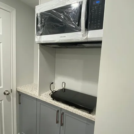 Rent this 1 bed apartment on 143 Clearmeadow Boulevard in Newmarket, ON L3X 2E4