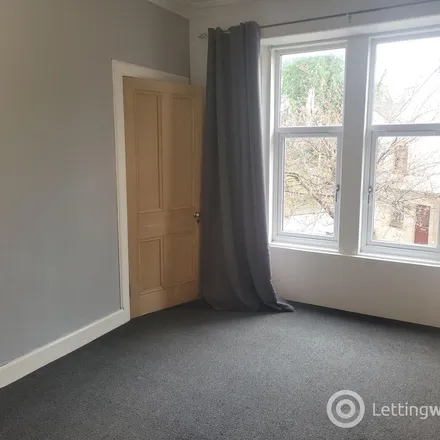 Rent this 2 bed apartment on Arnothill Gardens in Falkirk, FK1 5BQ