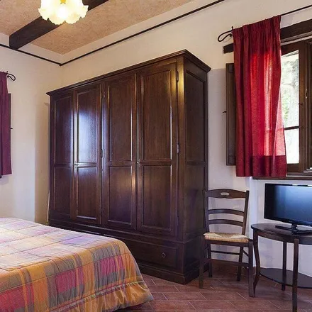 Rent this 1 bed house on Umbertide in Via Giuseppe Garibaldi, 06019 Umbertide PG