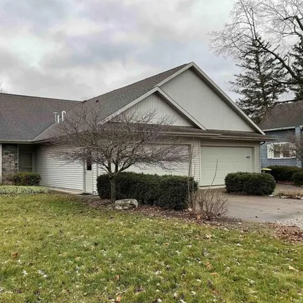 Rent this 3 bed house on 4418 Manistee Drive in Fort Wayne, IN 46835