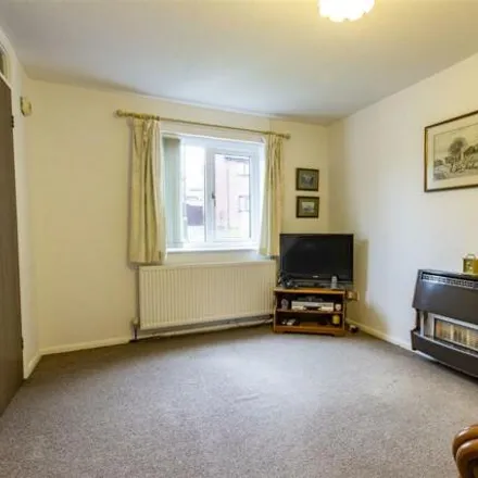 Buy this 2 bed townhouse on Firvale Road in Chesterfield, S42 7NN