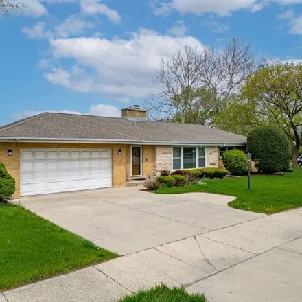 Image 2 - West Golf Road, Mount Prospect, IL 60056, USA - House for sale