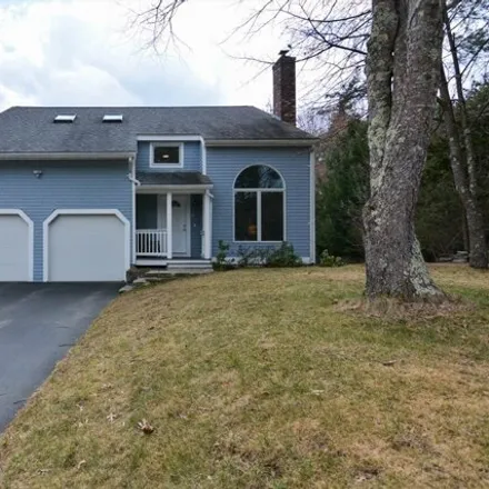 Buy this 3 bed house on 12 Woodside Drive in Londonderry, NH 03053