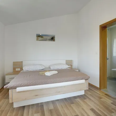 Image 1 - Lindar, Istria County, Croatia - House for rent