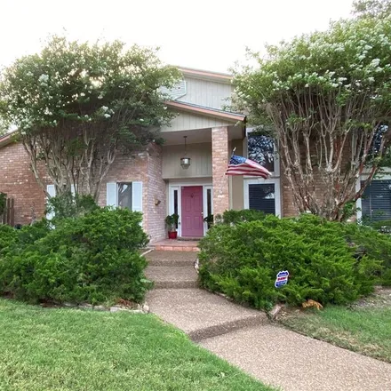 Buy this 3 bed house on 1013 Karnak Drive in Corpus Christi, TX 78412
