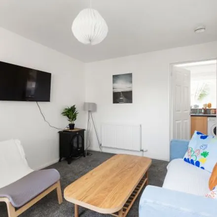 Image 5 - 34 Cleekim Drive, City of Edinburgh, EH15 3QP, United Kingdom - Apartment for rent