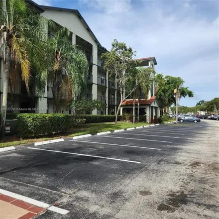Image 4 - 1300 Southwest 130th Avenue, Pembroke Pines, FL 33027, USA - Condo for rent
