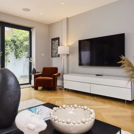 Rent this 3 bed apartment on 10 Charlbert Street in London, NW8 7BX