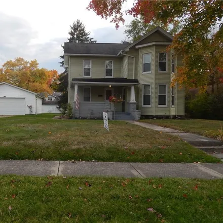 Buy this 4 bed house on 140 West Quarry Street in Newton Falls, Trumbull County